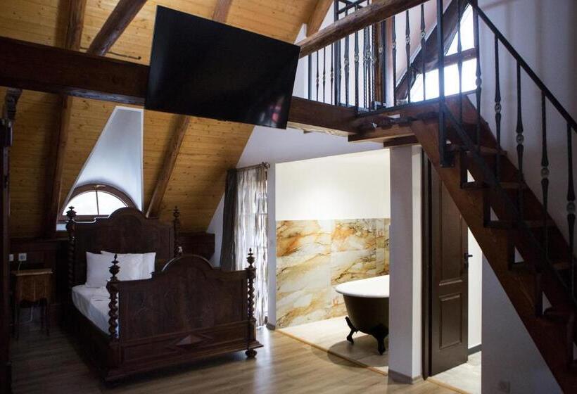 פנסיון Casa Cu Magnolii