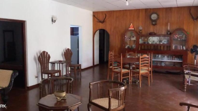 بنسيون Cinnamon Eco Villa Mirissa