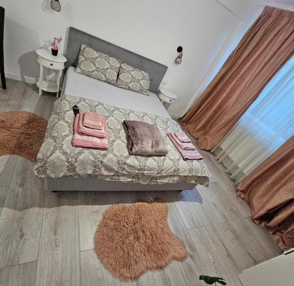پانسیون Didi Apartament