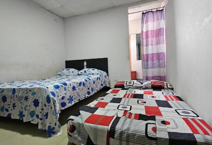 Пансион El Portal Del Llano