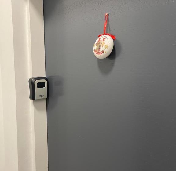 펜션 Leitrim Property Cork