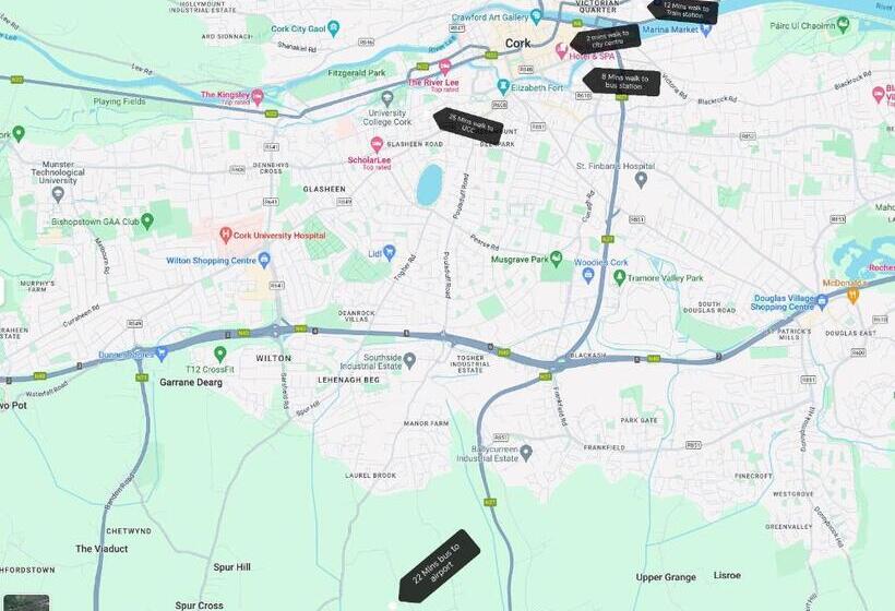 펜션 Leitrim Property Cork