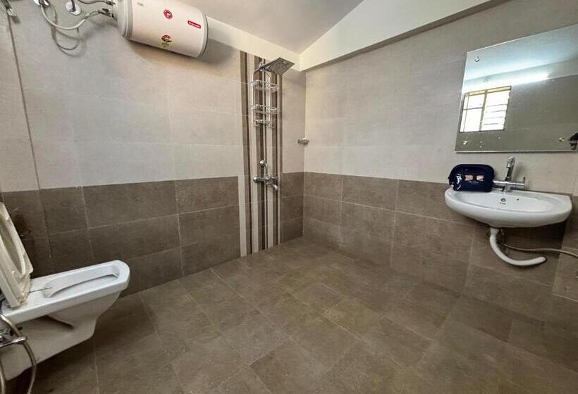 بنسيون Eton Villa