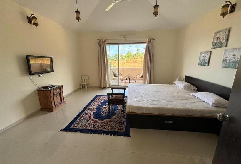 פנסיון Eton Villa