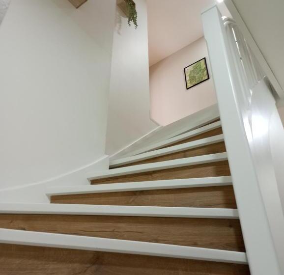 膳宿费 Gîte De La Costelle