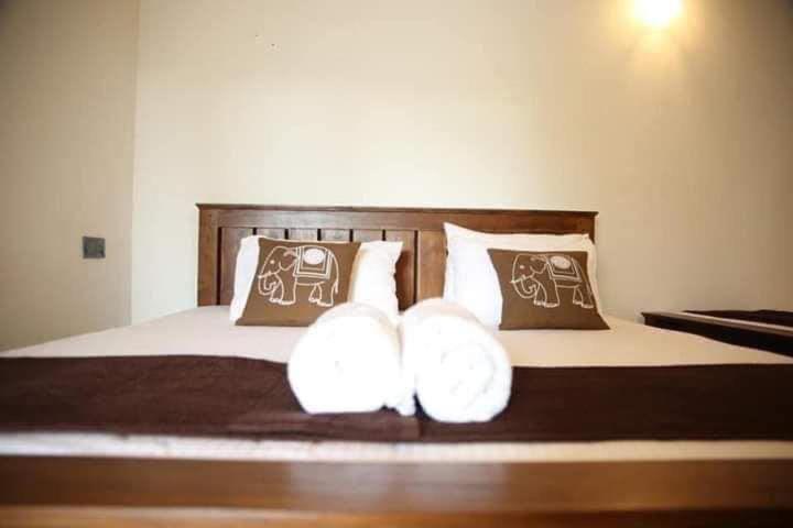 膳宿费 Harambathenna Resort