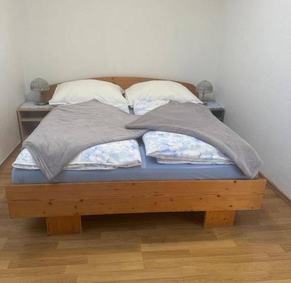 بنسيون Haus Edelweiss