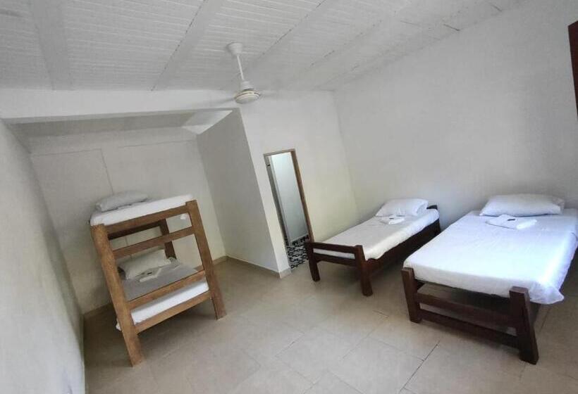 פנסיון La Casa Del Mar