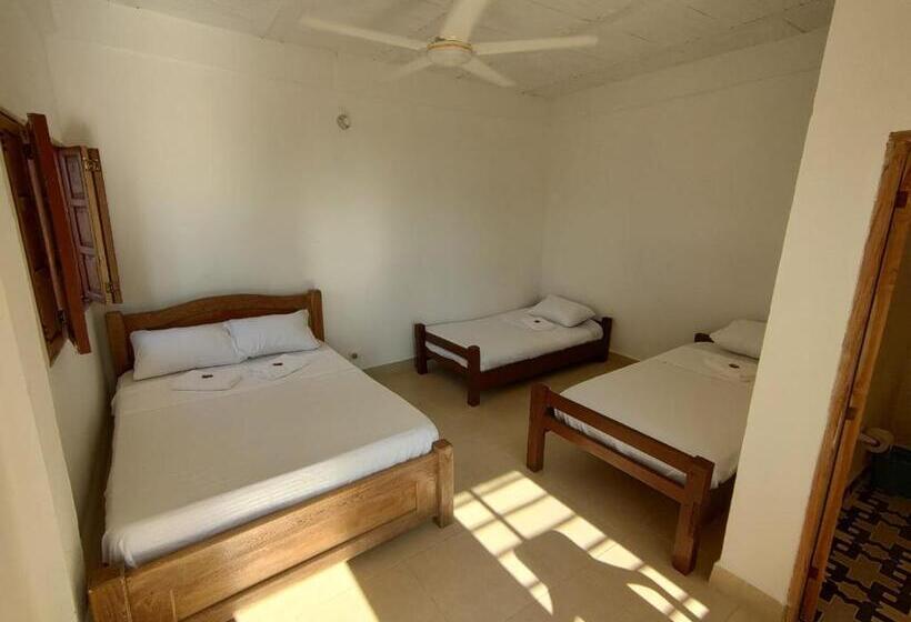 פנסיון La Casa Del Mar