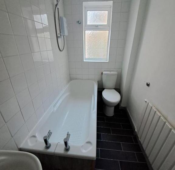 פנסיון Leeds Luxe : Elegant Comfort