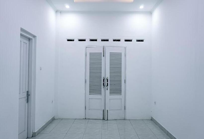 膳宿费 Mutiara Guest House Syariah