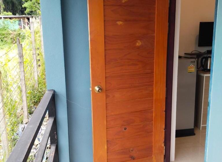 פנסיון Palm Tian Homes A2