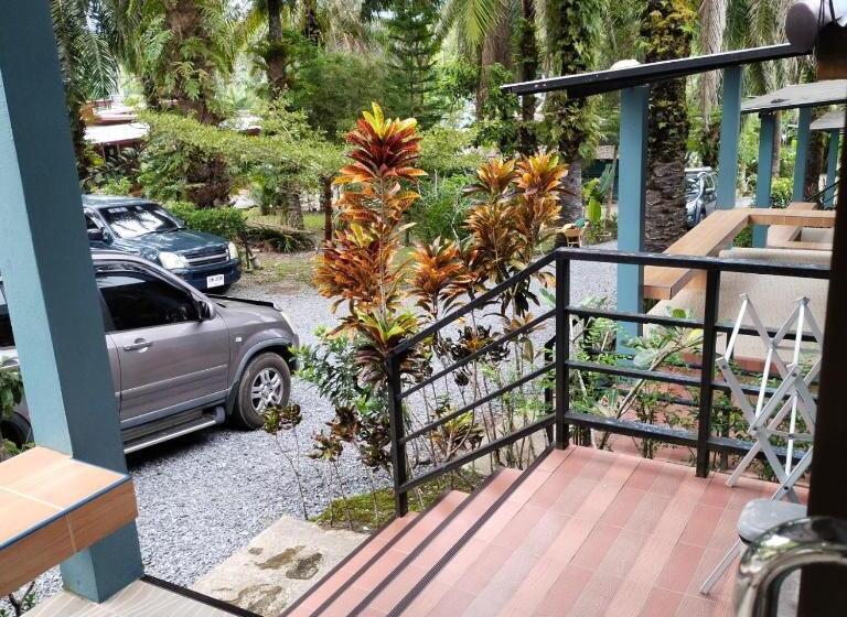 פנסיון Palm Tian Homes A2