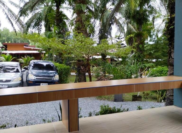 פנסיון Palm Tian Homes A2