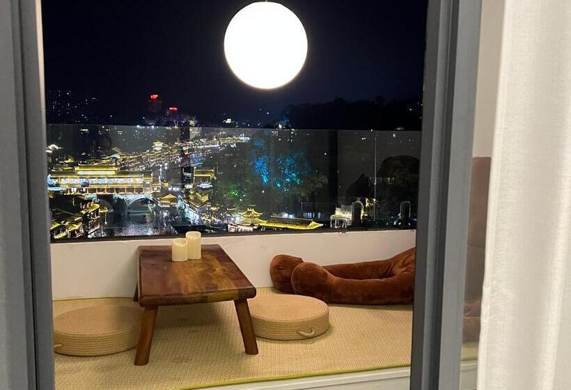 펜션 Phoenix Best River View B&b