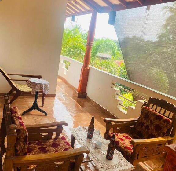 펜션 Rest And Relax Villa