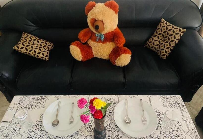 펜션 Rest And Relax Villa