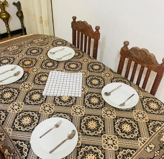 펜션 Rest And Relax Villa