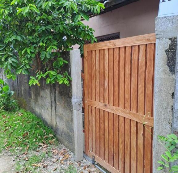 Pension Sham Surf House  Madiha