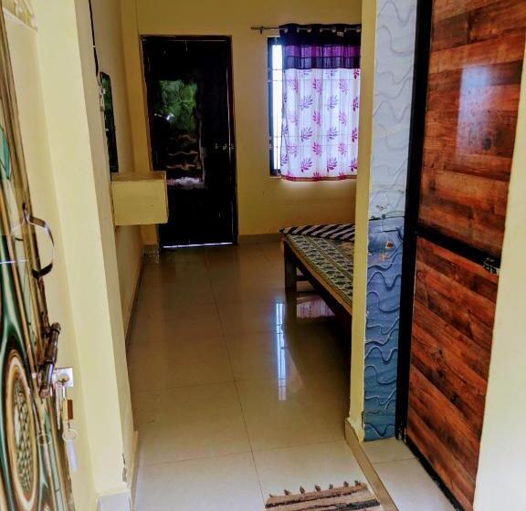 פנסיון Shree Sai Beach Stay