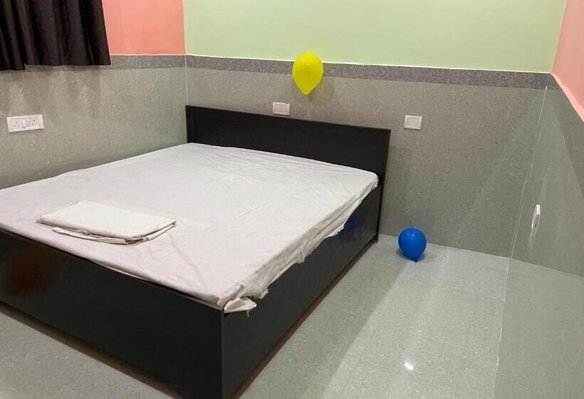 פנסיון Star Guest House