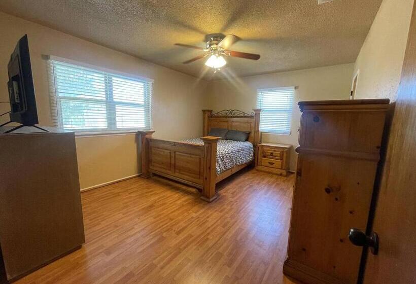 펜션 Summer Creek Cabins