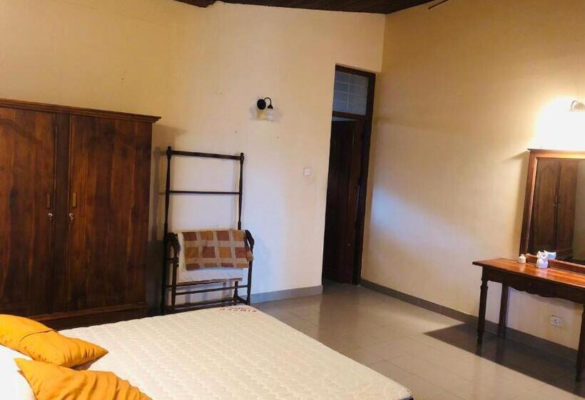 膳宿费 The Arbour Boutique Villa