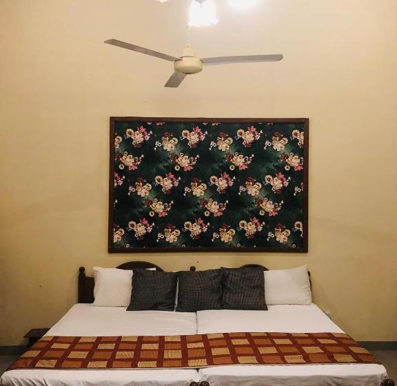 膳宿费 The Arbour Boutique Villa