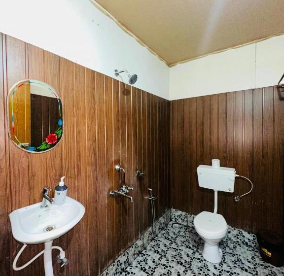 פנסיון The Baker Cottages