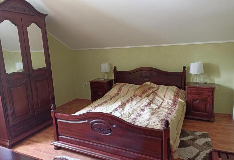 بنسيون Victoria Spa