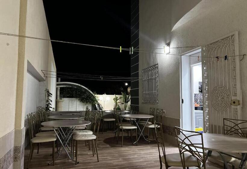 膳宿费 Villa Olympus Monastir