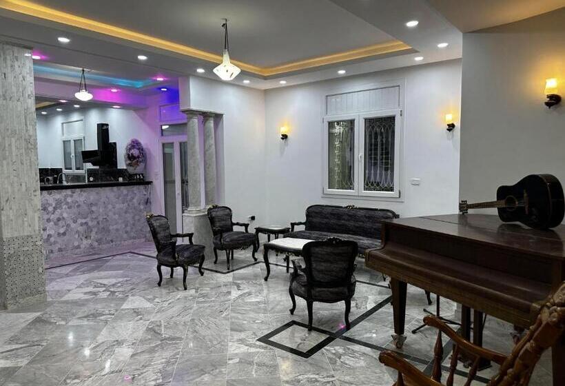 膳宿费 Villa Olympus Monastir