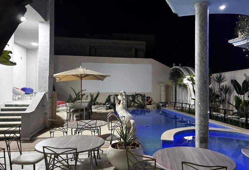 膳宿费 Villa Olympus Monastir