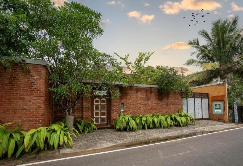 بنسيون Villa V Kalutara