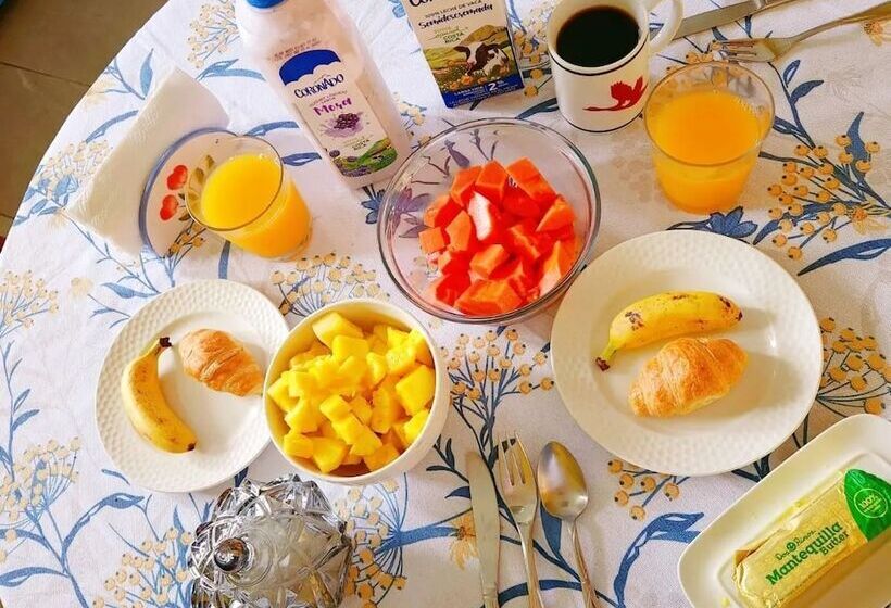 پانسیون Viva Guest House