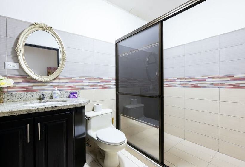 پانسیون Viva Guest House