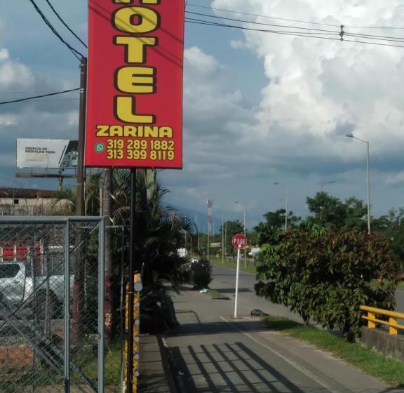 پانسیون Zarina