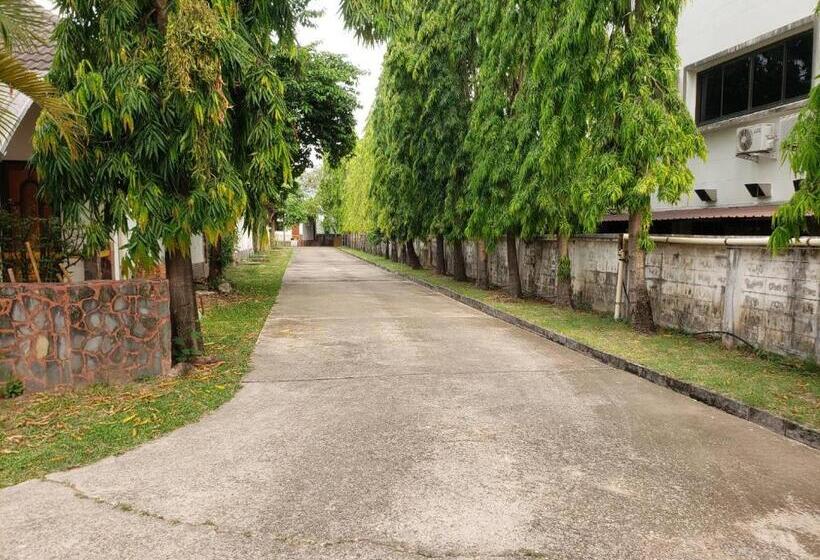 Phontong Garden Resort