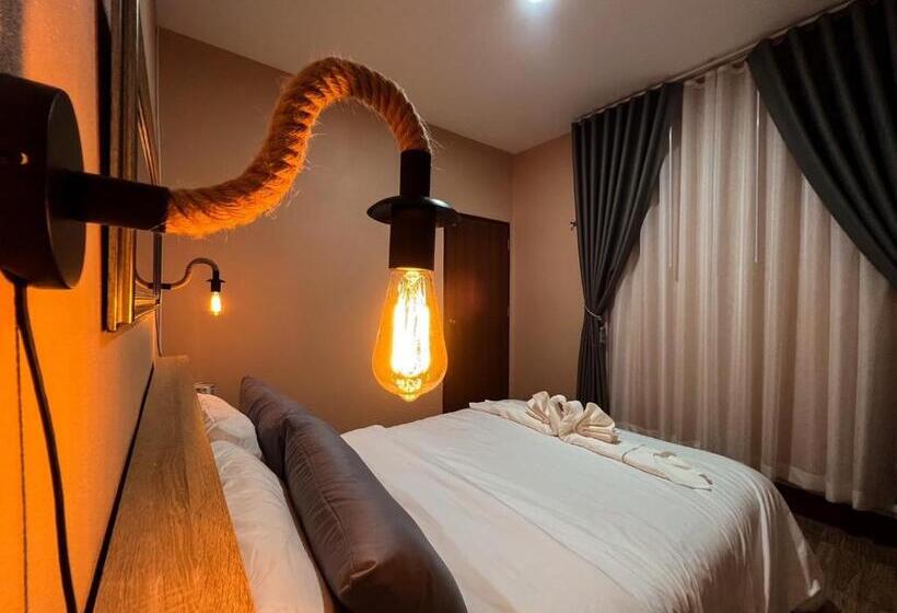 Pp Pool Villa Maesalong Chiangrai