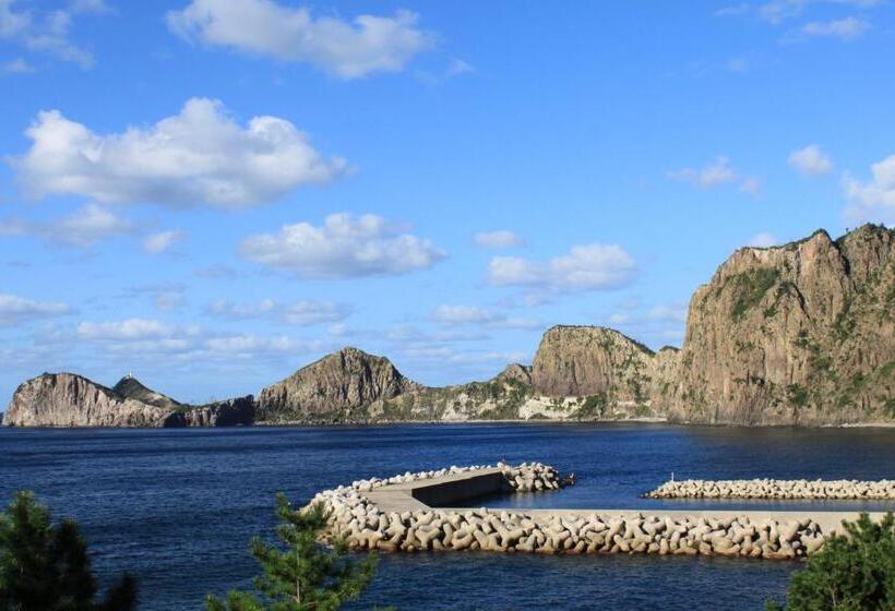 리조트 Wine& Stay Shinyashiki