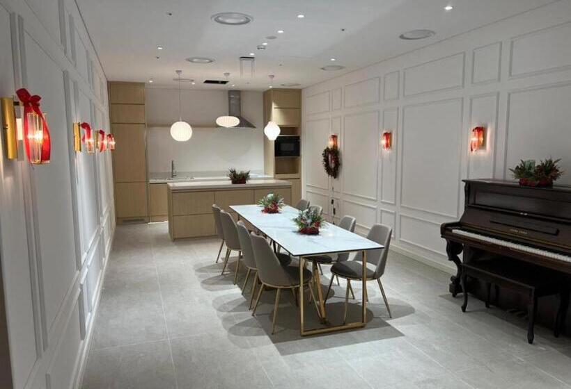 استراحتگاه The Community A By City College