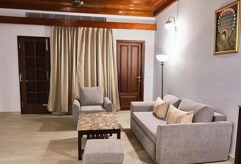 استراحتگاه Zone Niathu By The Park, Dimapur