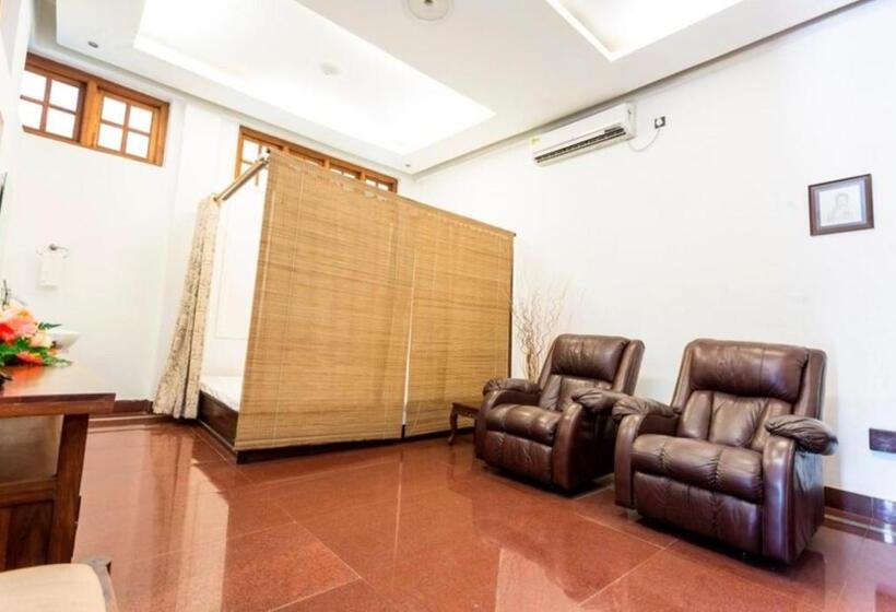 Курорт Zone Niathu By The Park, Dimapur