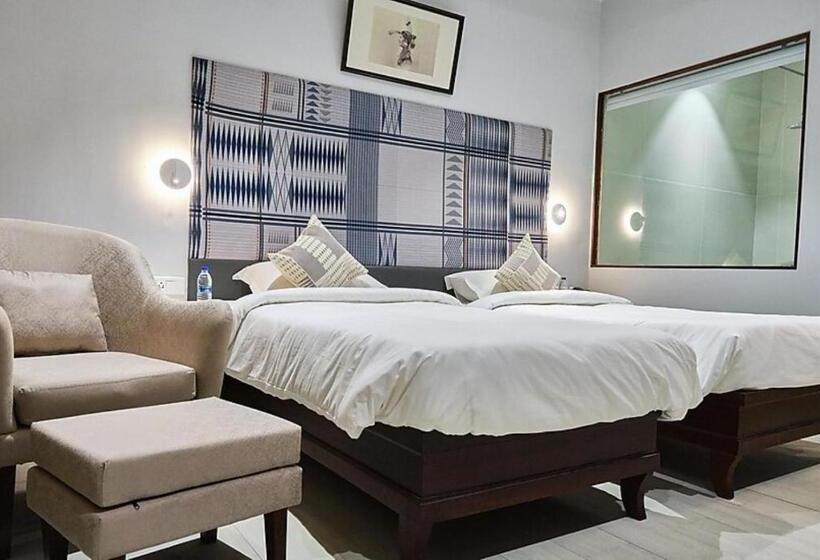 استراحتگاه Zone Niathu By The Park, Dimapur