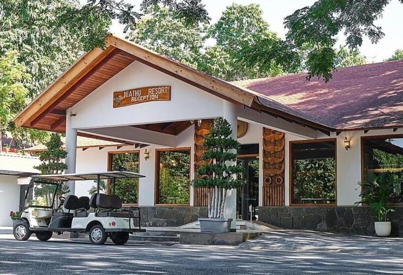 استراحتگاه Zone Niathu By The Park, Dimapur