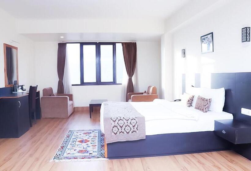 Roomshala Bhumzang Hotel   Amazing View