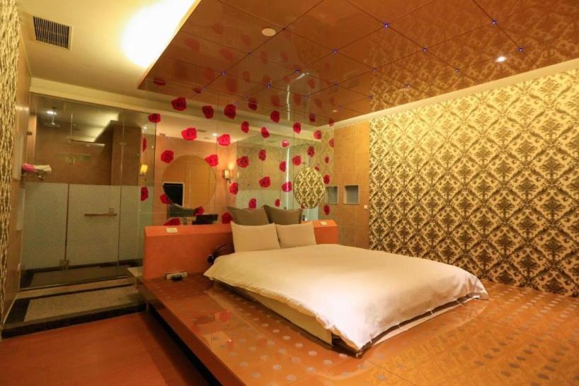 Walker Hotel   Chengde