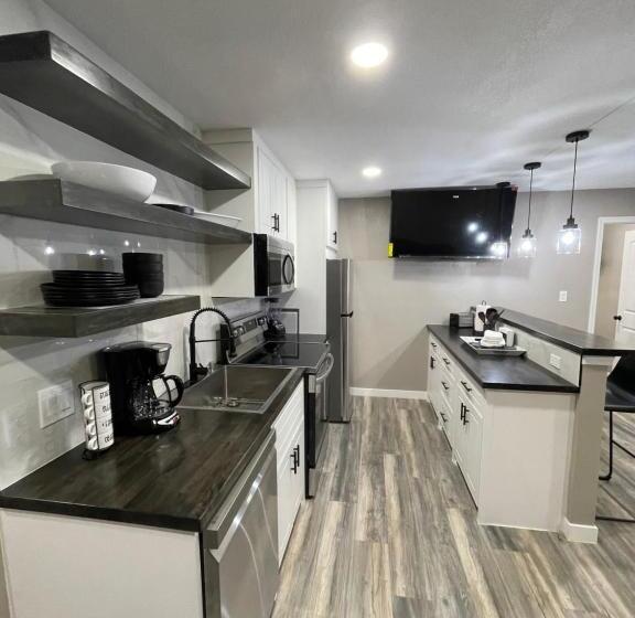 Apt 5   Dorsey At High Plains Lodge