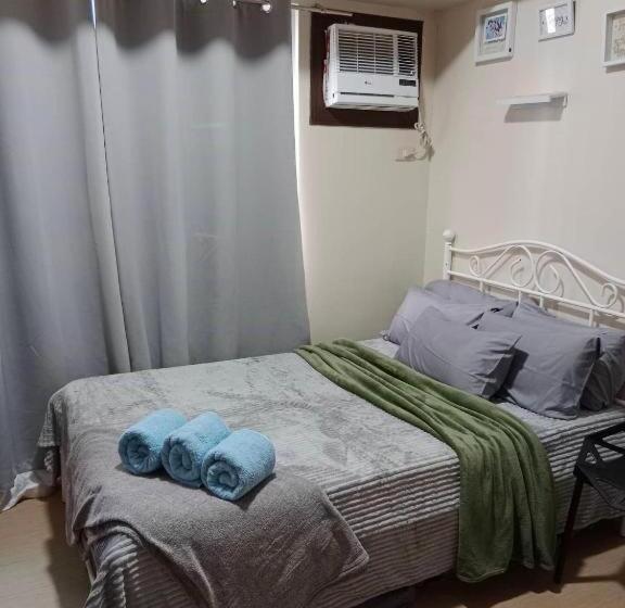 Avida Atria T2 H,5mins To Sm City And Plazuela De Iloilo ,2mins To S&r