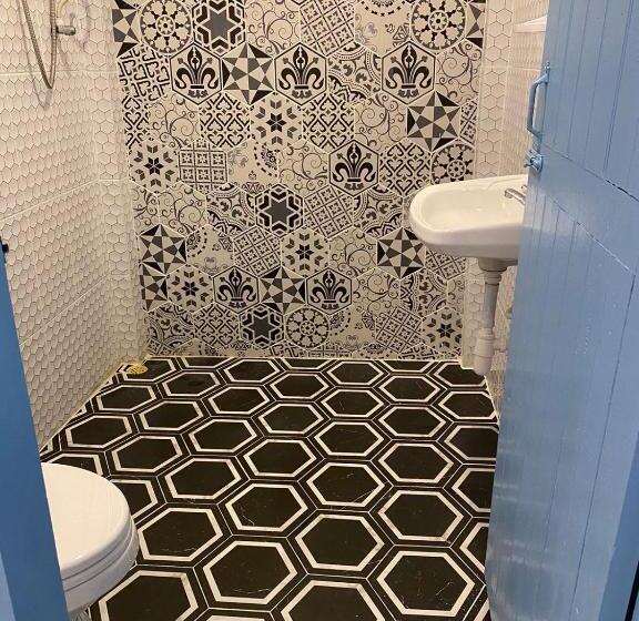 B2 Hotel Savannakhet